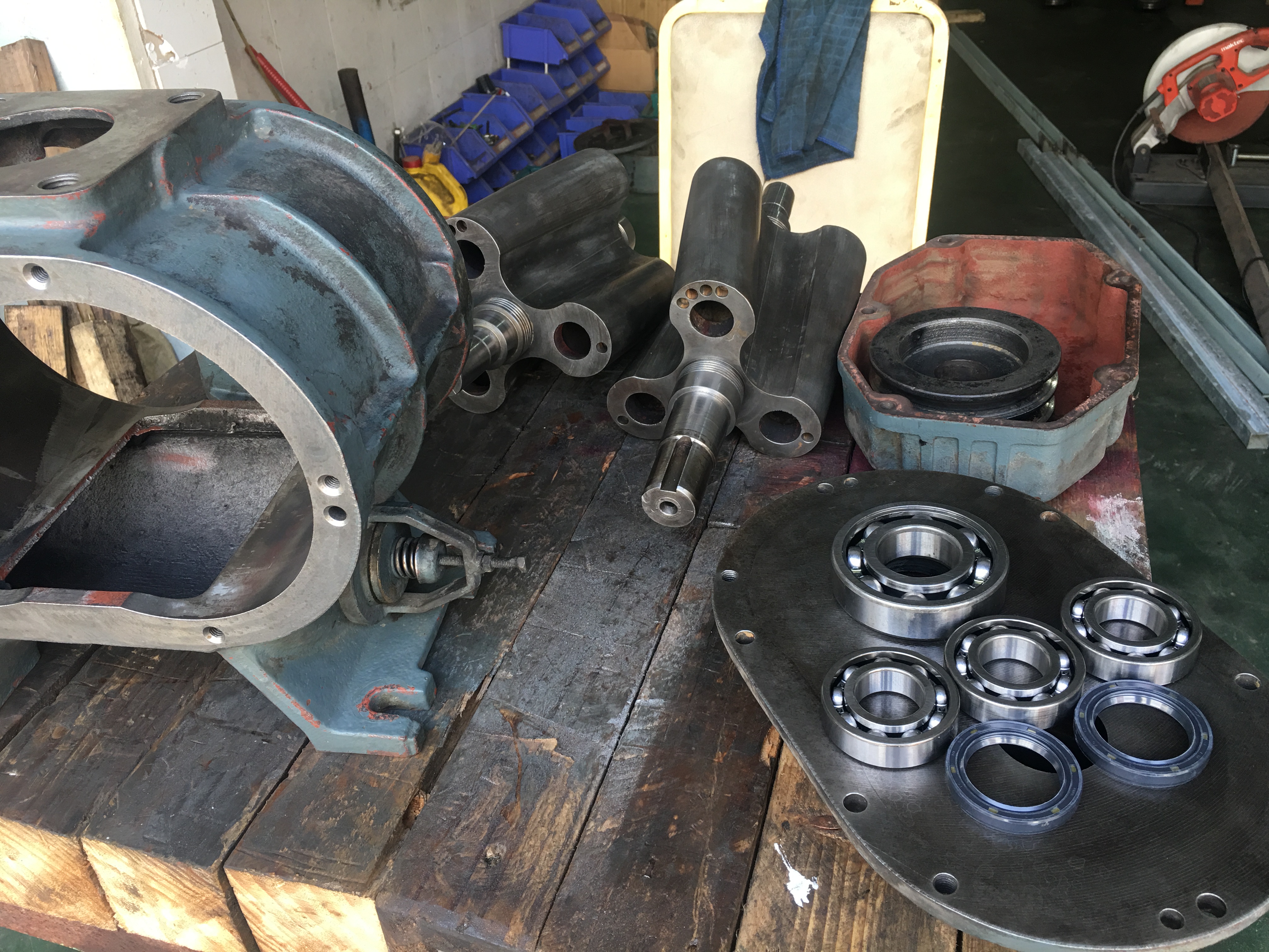 SỬA MÁY THỔI KHÍ TSURUMI